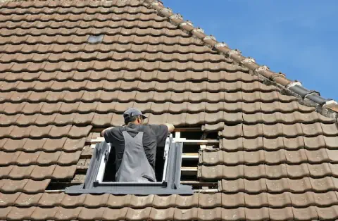 Pose de velux - Blyes